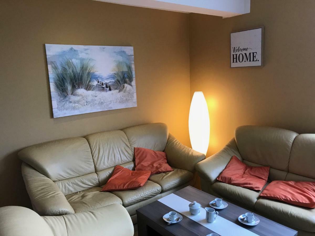 Kmheim, Cozy 103M2 Apartment, With 3 Bedroom And Covered Free Parking Place, Close To City Center Graz Buitenkant foto